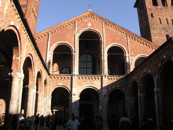 la basilica di S.Ambrogio a Milano
